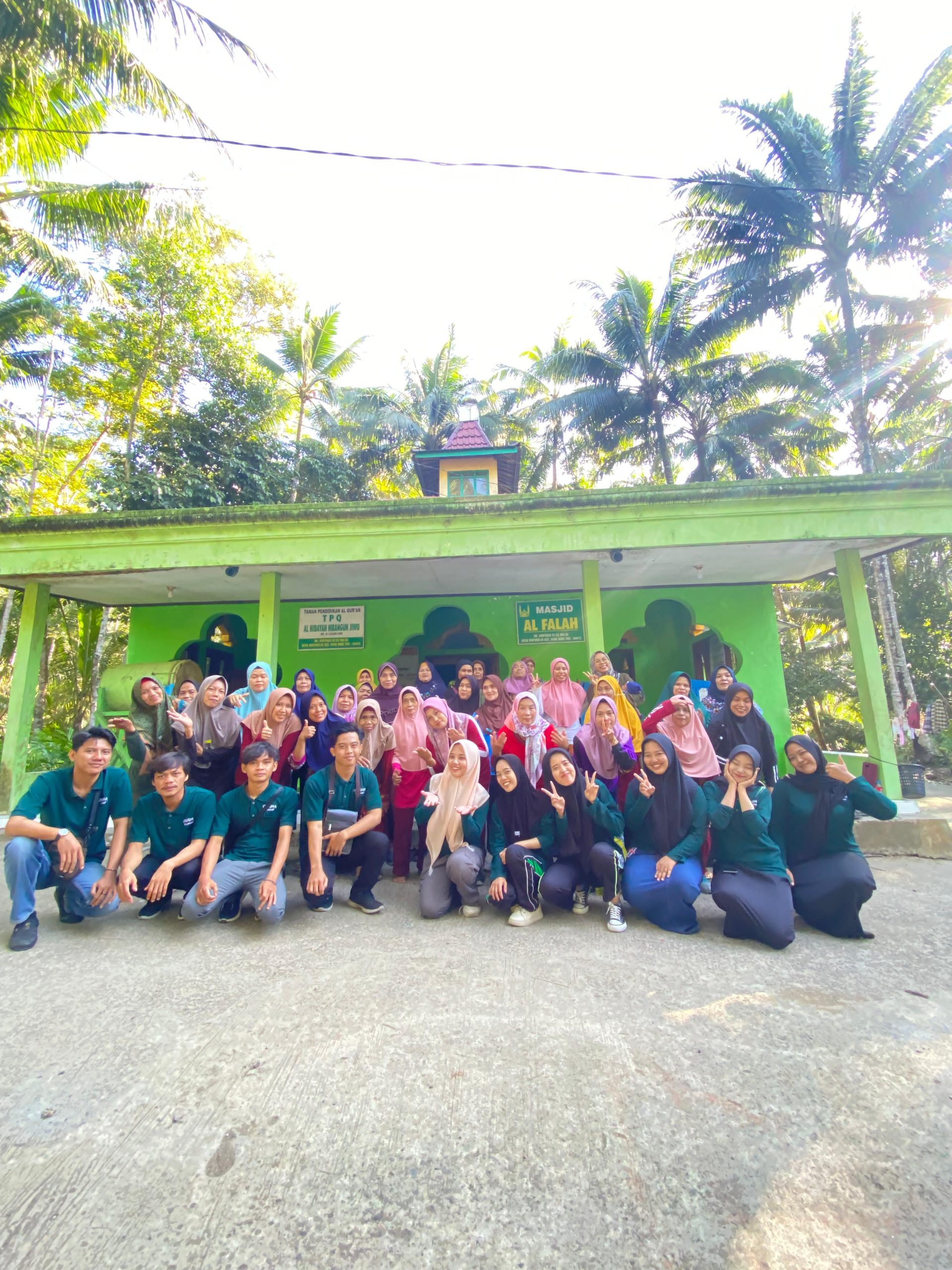 KEGIATAN RUTIN MUSLIMAT  (SENAM)